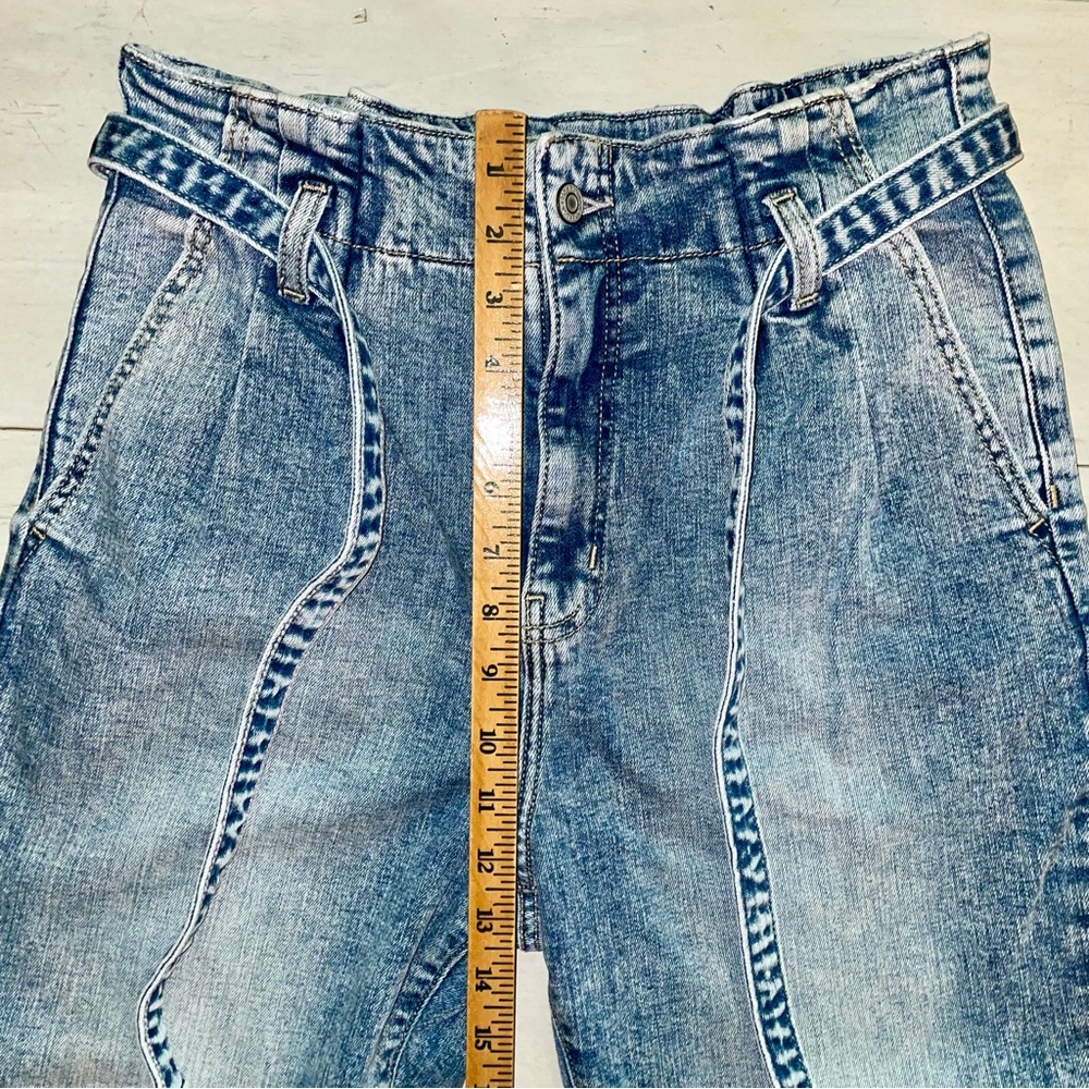 Eunina Women’s Toni Super High Rise Mom Jean Crop Barrel Leg Med Wash Tie Size 9 - Picture 4 of 9
